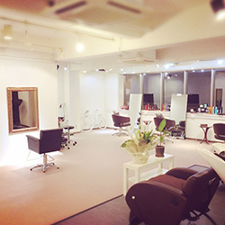 hair space SOUTH MOND